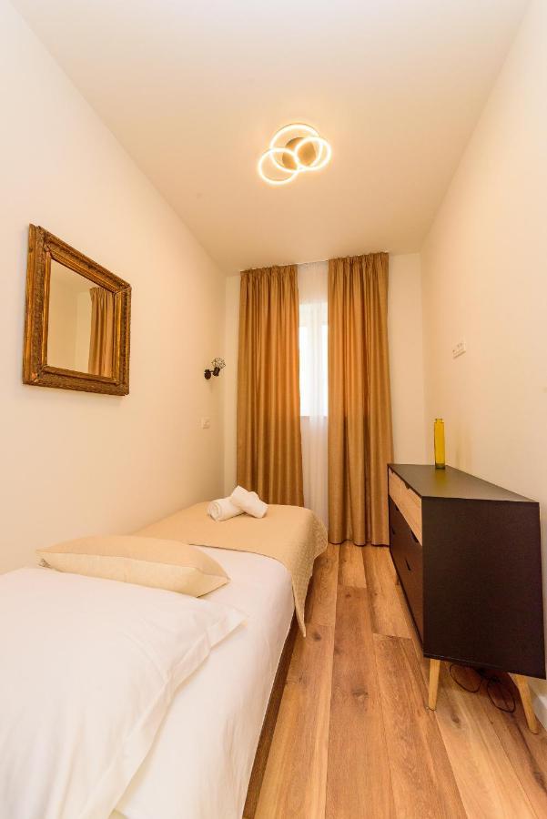Apartmani Bokin Bol Bagian luar foto