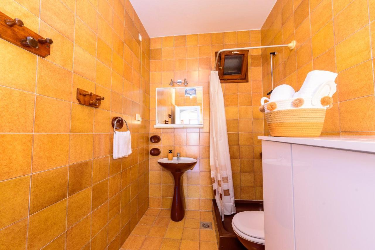 Apartmani Bokin Bol Bagian luar foto