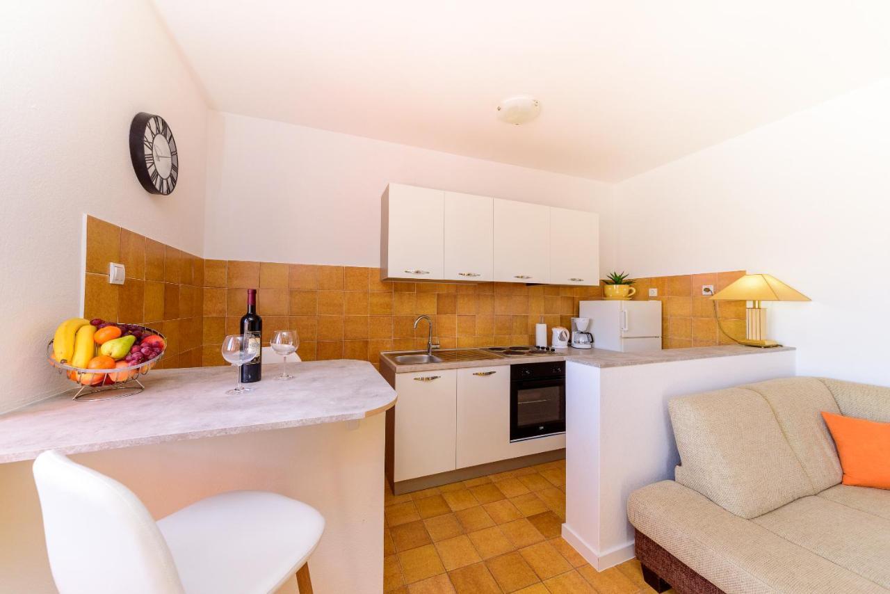 Apartmani Bokin Bol Bagian luar foto
